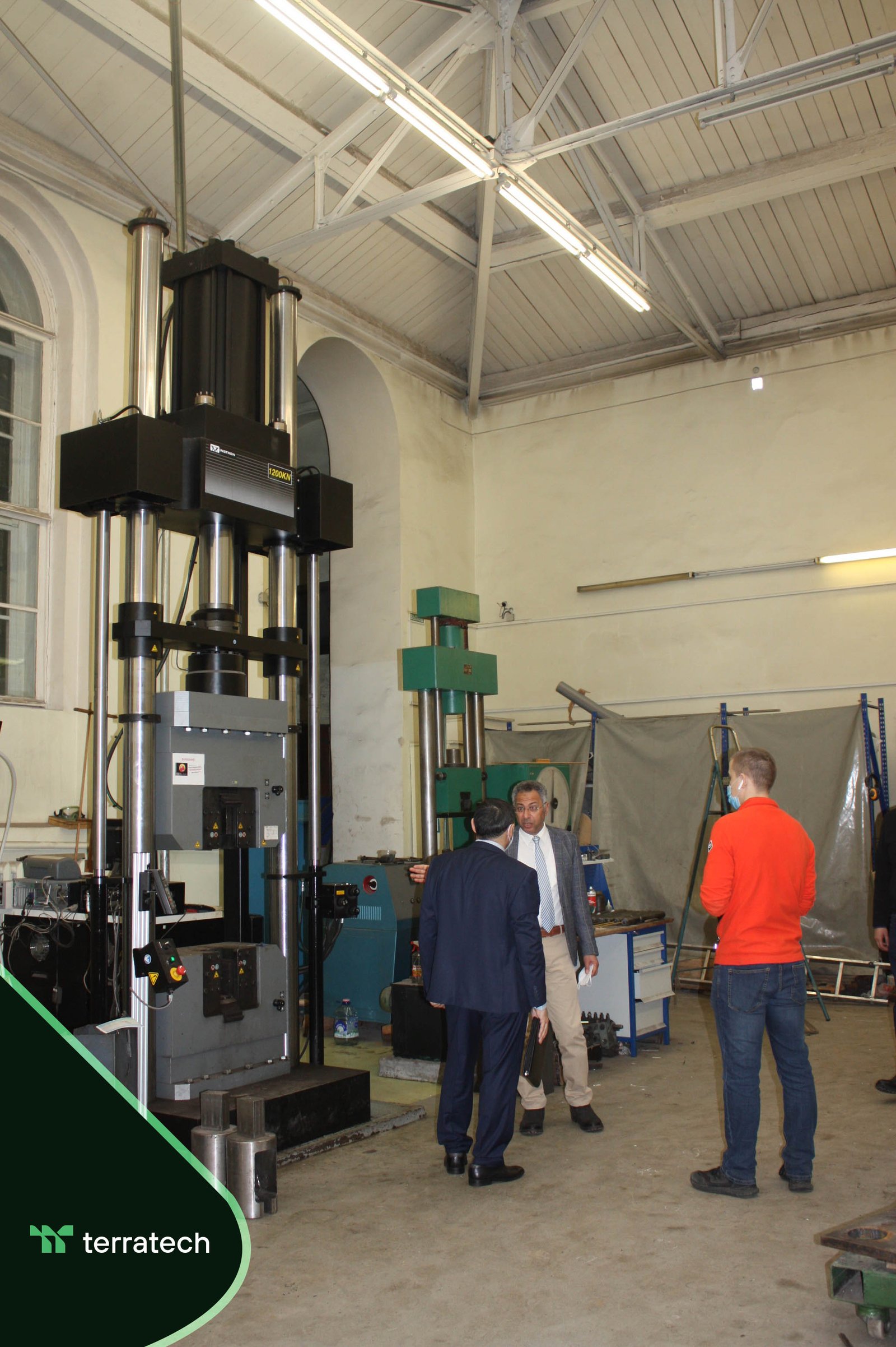 Visiting University Specialist in Composite Technologies